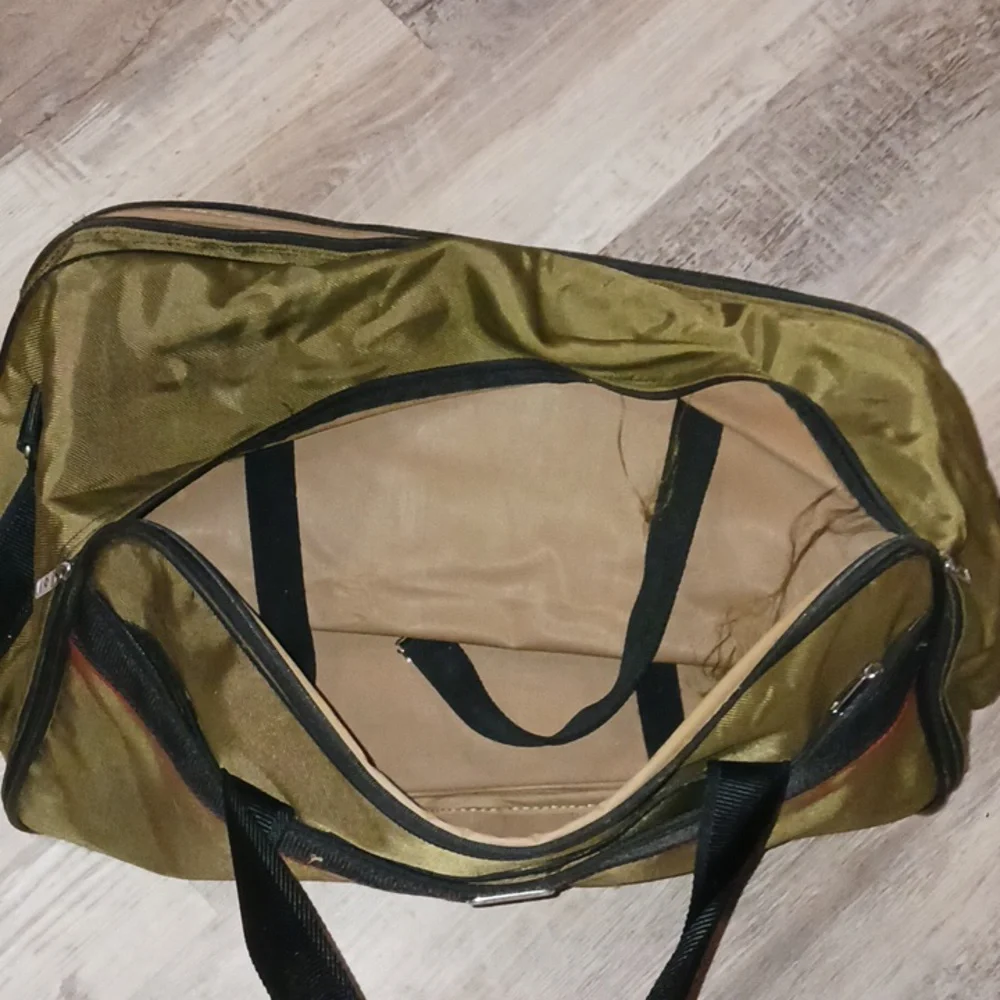 Samsonite large duffle